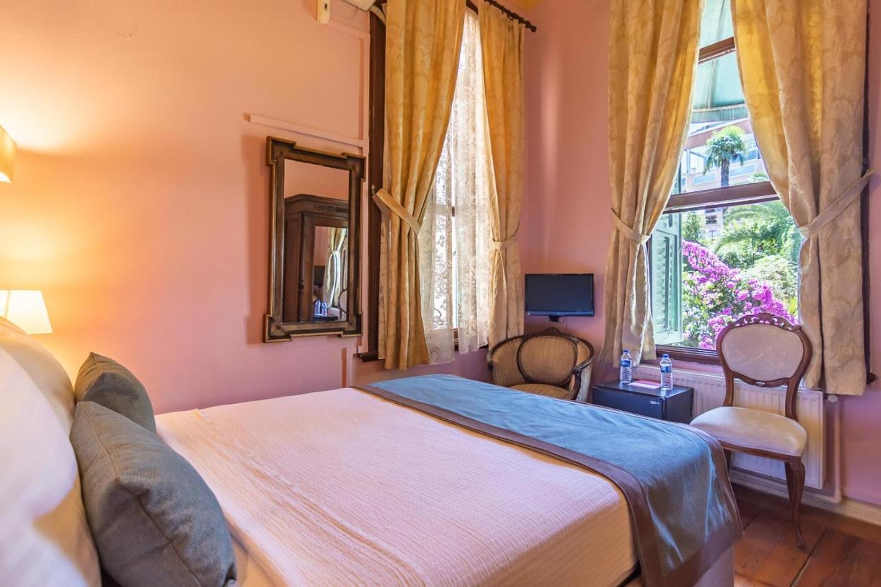 Bueyuekada Anastasia Meziki History Mansion อดาลาร์ ภายนอก รูปภาพ